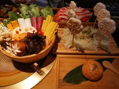 -湊湊火锅·茶憩(杭州湖滨银泰in77店)