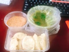 -黄阿姨锅贴大王(万航渡路店)