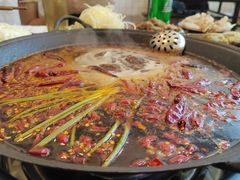 -黄潇洒老火锅(九眼桥宏济巷店)