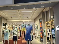 -LACOSTE(新中关购物中心店)