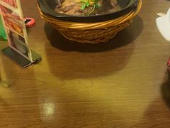 -富正毅三下锅·湘西韵味(天门山索道店)