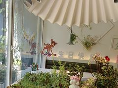 -春树下·树屋花房西餐厅(罍街AS1980店)