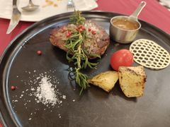 -红房子西菜馆(淮海中路店)