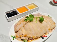 招牌海南鸡饭-芽笼芽笼新加坡餐厅(环球港店)