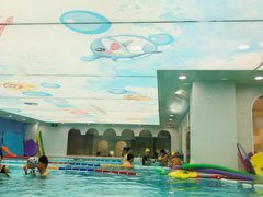 -龙格亲子游泳·水育早教运动中心(龙湾天街店)