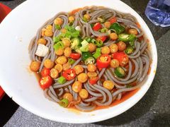 酸辣蕨根粉-茅庐川菜(威高广场店)