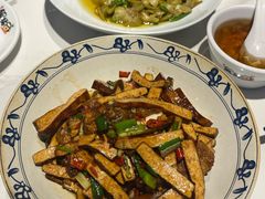 -饭橘汉江码头·乡野土菜馆(静安路店)