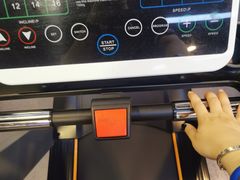 -每刻健身工作室(西直门店)