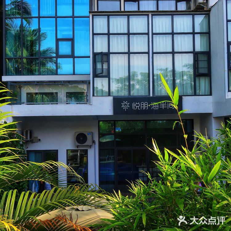 三亚民宿🏨人均100💰入住绝美独栋海景别墅👀辣妹冲鸭