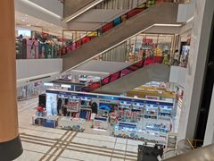 -资和信百货商场