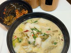 -华新胖子鱼粉(衡阳总店)