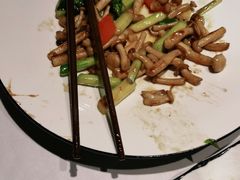 -尚一汤 广东炖汤(金桥国际店)