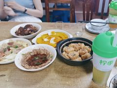 -玲燕蒸菜馆(江东路店)