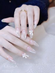 -Miss·A日式美甲美睫