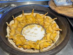 -头上红煨盐鸡乡村食府