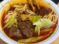 -易毛特色牛肉面(解放碑步行街店)