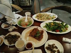 -粤色·老广州茶餐厅(河南商会大厦店)