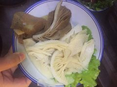 -东镇老火锅(长春路首店)