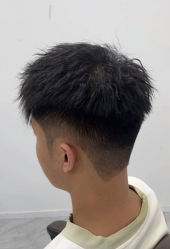 -东方先生国潮男士理发馆