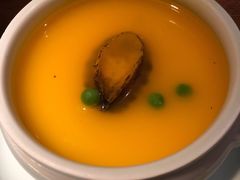 鲍鱼炖蛋-弄堂里·寻味杭州(湖滨银泰in77C区店)