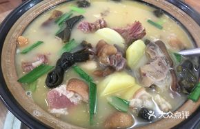 Preserved Pork Trotter Stew