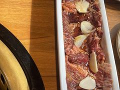 -炼火烤肉店