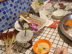 -山悦里 山野·鲜火锅(罗斯福广场店)