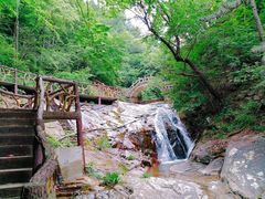 -罗田薄刀峰风景区