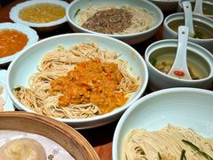 -裕兴记•蟹黄面馆(人民广场店)