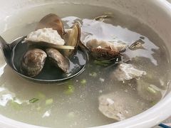 -鑫悦楼煎蟹·16年海鲜大排档