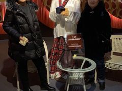 -金石蜡像馆