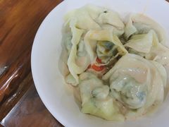 -潘国仙耳光馄饨(黄家阙路店)