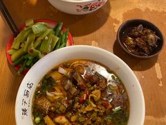 -矮子粉店1985·长沙米粉(湘春路店)