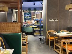 -椰子湾·海南火锅·糟粕醋·椰子鸡(正大广场店)