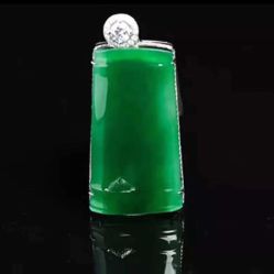 -北京七彩云南翡翠珠宝旗舰店(月坛店)