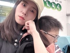 -蓝天路(地铁站)