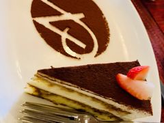 -WOLFGANG PUCK KITCHEN & BAR(迪士尼小镇店)