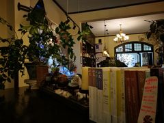 -良友书坊(安徽路店)