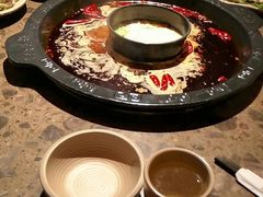 -舒家大院重庆老火锅(纪念塔店)