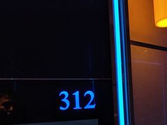 -温莎KTV(珠江路店)
