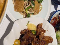 -八府香鸭·啫啫煲(华山路店)