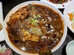 -靠山屯东北农家菜(八龙桥雅苑店)