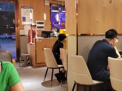 大堂-围炉肉舍•炭烤活鳗•丹东海鲜烤肉(步行街店)