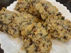 煎鲮鱼饼-红星光发煲仔饭(文海店)