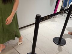 -ZARA(凯德乐峰广场店)