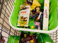 -Perniagaan Haji Ismail Group