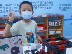 -凤凰机器人乐高编程活动中心(星湖校区)