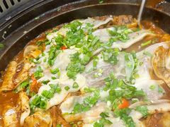 铁锅炖鱼-满兴咱妈烀饼铁锅炖(兰州北街店)