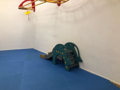 -绿城奇妙园双语日托(华茂悦峰园区)