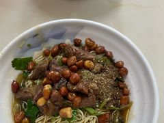 -阿阳牛腩腌面店